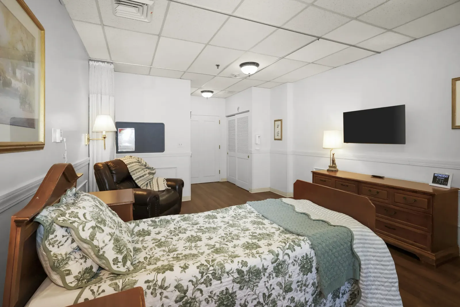 Medical team in-house staff skilled nursing facility Hingham MA